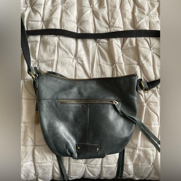 Lucky Brand saddle leather crossbody bag - Picture 3 of 12